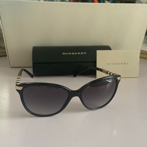 Burberry sunglasses